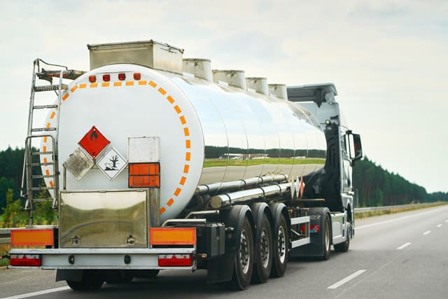 Contactar con Gasóleos Caldelas